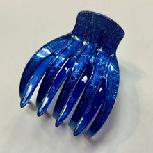 Load image into Gallery viewer, Small French Yoga Clip