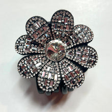 Load image into Gallery viewer, Crystal Flower Jaw

