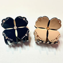 Load image into Gallery viewer, Jeweled Four Leaf Clover Jaw
