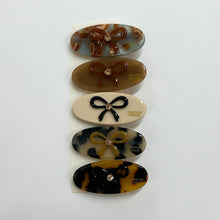Load image into Gallery viewer, Mini Bow French Side Clamps
